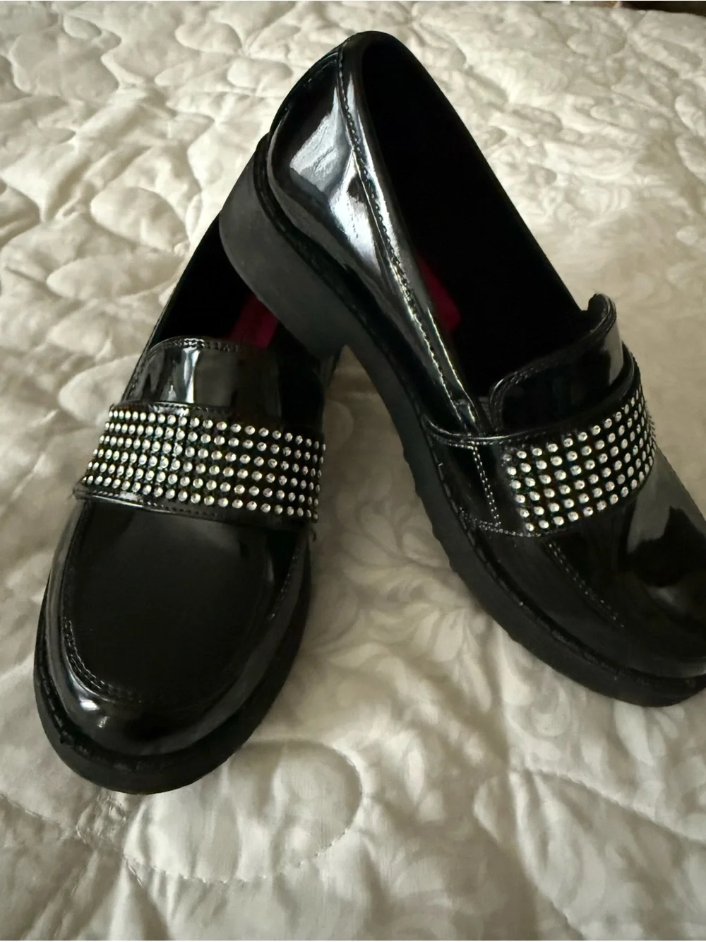 Rachel Shoes tone across